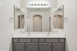 42424 N Gavilan Peak Pkwy, Anthem, AZ 85086 - Photo 26