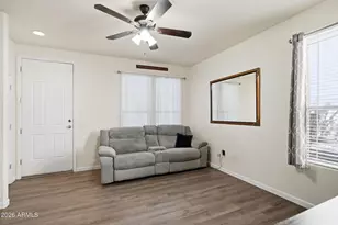 42424 N Gavilan Peak Pkwy, Anthem, AZ 85086 - Photo 8