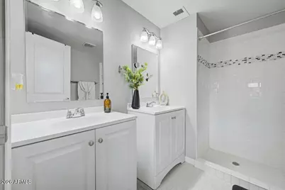 2026 W Oregon Avenue, Phoenix, AZ 85015 - Photo 24