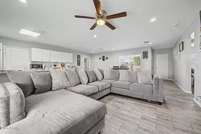 2026 W Oregon Avenue, Phoenix, AZ 85015 - Photo 16