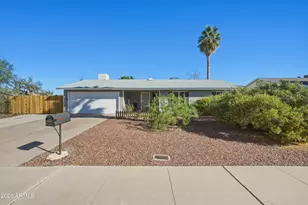 2820 E Inverness Ave, Mesa, AZ 85204 - Photo 1