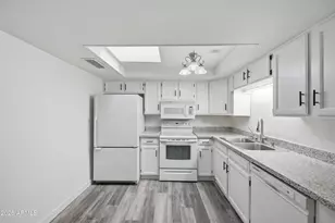 2820 E Inverness Ave, Mesa, AZ 85204 - Photo 10