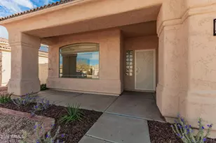 5665 W Laurie Ln, Glendale, AZ 85302 - Photo 4