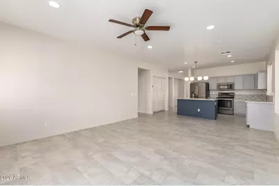 5665 W Laurie Lane, Glendale, AZ 85302 - Photo 12