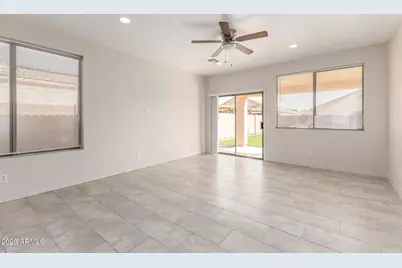 5665 W Laurie Lane, Glendale, AZ 85302 - Photo 10