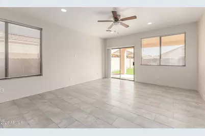 5665 W Laurie Lane, Glendale, AZ 85302 - Photo 10