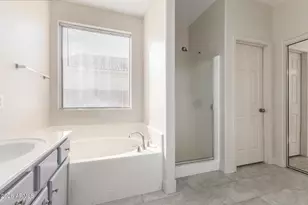 5665 W Laurie Ln, Glendale, AZ 85302 - Photo 20