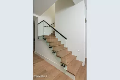 3923 E Heatherbrae Drive, Phoenix, AZ 85018 - Photo 32