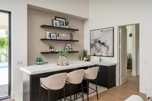 3923 E Heatherbrae Dr, Phoenix, AZ 85018 - Photo 16