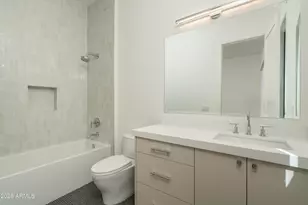 3923 E Heatherbrae Dr, Phoenix, AZ 85018 - Photo 48