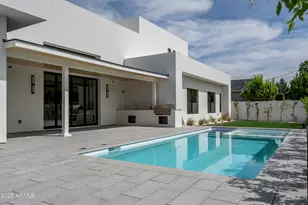 3923 E Heatherbrae Dr, Phoenix, AZ 85018 - Photo 54