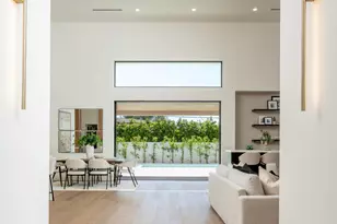 3923 E Heatherbrae Dr, Phoenix, AZ 85018 - Photo 14