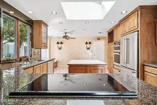 7232 E Solano Dr, Scottsdale, AZ 85250 - Photo 12