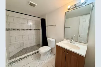 1802 E Campo Bello Drive #92, Phoenix, AZ 85022 - Photo 16