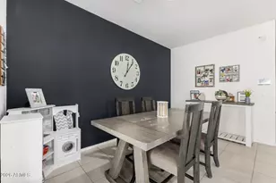 15660 W Desert Hollow Dr, Surprise, AZ 85387 - Photo 10