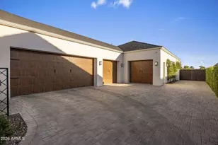 2677 E Maplewood St, Gilbert, AZ 85297 - Photo 18