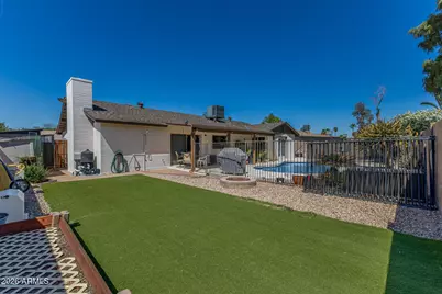 17249 N 37th Avenue, Glendale, AZ 85308 - Photo 2