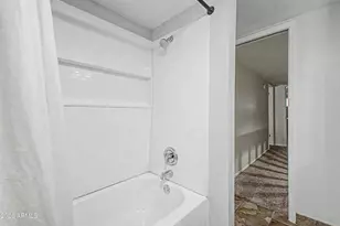 2122 E Margarita Dr, Tempe, AZ 85281 - Photo 14