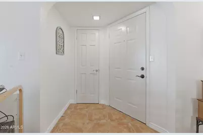 10444 N 69th Street #210, Paradise Valley, AZ 85253 - Photo 4