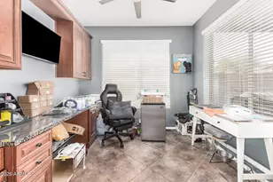 12538 W Miner Trail, Peoria, AZ 85383 - Photo 12