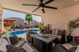 13163 W Gelding Cir, Surprise, AZ 85379 - Photo 28