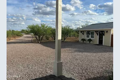 277 E Allen Lane, Huachuca City, AZ 85616 - Photo 6
