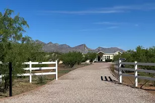 277 E Allen Ln, Huachuca City, AZ 85616 - Photo 2