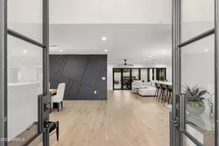 4639 E Osborn Rd, Phoenix, AZ 85018 - Photo 2