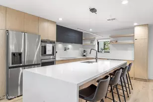 4639 E Osborn Rd, Phoenix, AZ 85018 - Photo 14