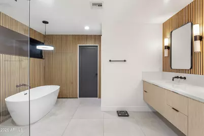 4639 E Osborn Road, Phoenix, AZ 85018 - Photo 32