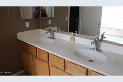 5490 W Whitten Street, Chandler, AZ 85226 - Photo 12