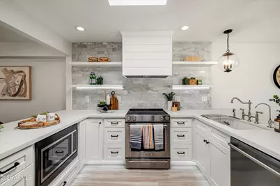 11447 N 56th Street, Scottsdale, AZ 85254 - Photo 8