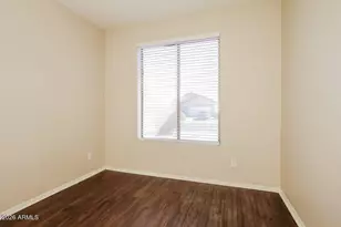 8724 N 57th Dr, Glendale, AZ 85302 - Photo 12