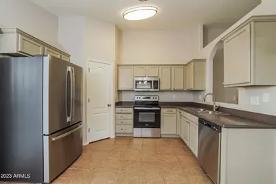 25279 W Parkside Lane S, Buckeye, AZ 85326 - Photo 8