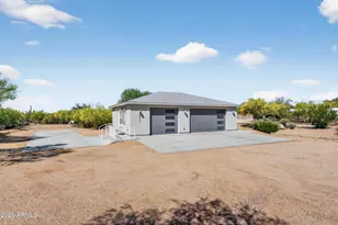 4837 E Smokehouse Trail, Cave Creek, AZ 85331 - Photo 2