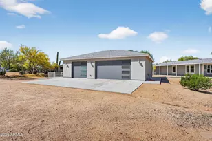 4837 E Smokehouse Trail, Cave Creek, AZ 85331 - Photo 4