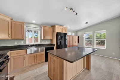 4837 E Smokehouse Trail, Cave Creek, AZ 85331 - Photo 16