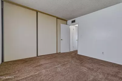 9024 N 51st Lane, Glendale, AZ 85302 - Photo 18