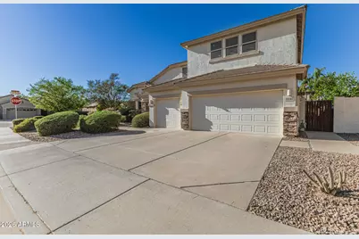 2540 E Hazeltine Way, Chandler, AZ 85249 - Photo 2