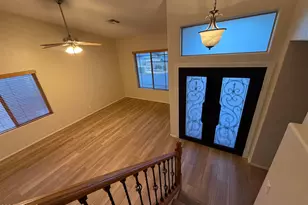 8498 W Quail Track Dr, Peoria, AZ 85383 - Photo 2