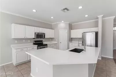 44117 W Windrose Drive, Maricopa, AZ 85138 - Photo 6