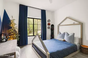 10011 E Windrose Dr, Scottsdale, AZ 85260 - Photo 24