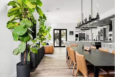 10011 E Windrose Drive, Scottsdale, AZ 85260 - Photo 10