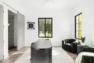 10011 E Windrose Dr, Scottsdale, AZ 85260 - Photo 30