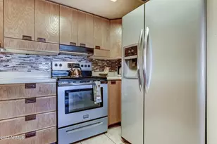 7940 E Camelback Rd, Scottsdale, AZ 85251 - Photo 10