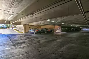 7940 E Camelback Rd, Scottsdale, AZ 85251 - Photo 26