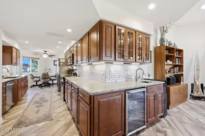 10101 W Pineaire Drive, Sun City, AZ 85351 - Photo 6