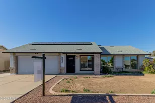 962 E Hackamore St, Mesa, AZ 85203 - Photo 2