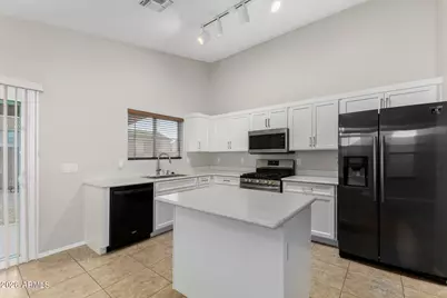 313 E Sherri Drive, Gilbert, AZ 85296 - Photo 14