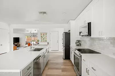 4401 N 9th Avenue, Phoenix, AZ 85013 - Photo 6